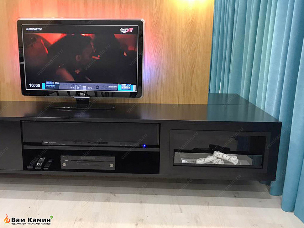 Биокамин в нишу SteelHeat LEADER 700 Small в тумбе Биокамин в нишу SteelHeat LEADER 700 Small в тумбе